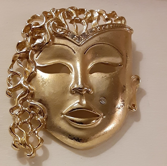 Unknown Jewelry - Vintage Woman's Head Brooch Gold Tone